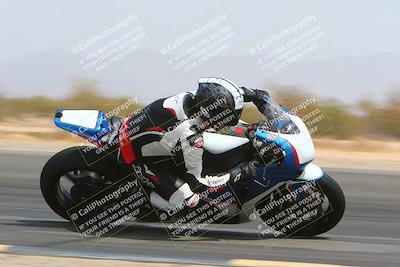 media/Apr-10-2022-SoCal Trackdays (Sun) [[f104b12566]]/Turn 3 Inside (1150am)/